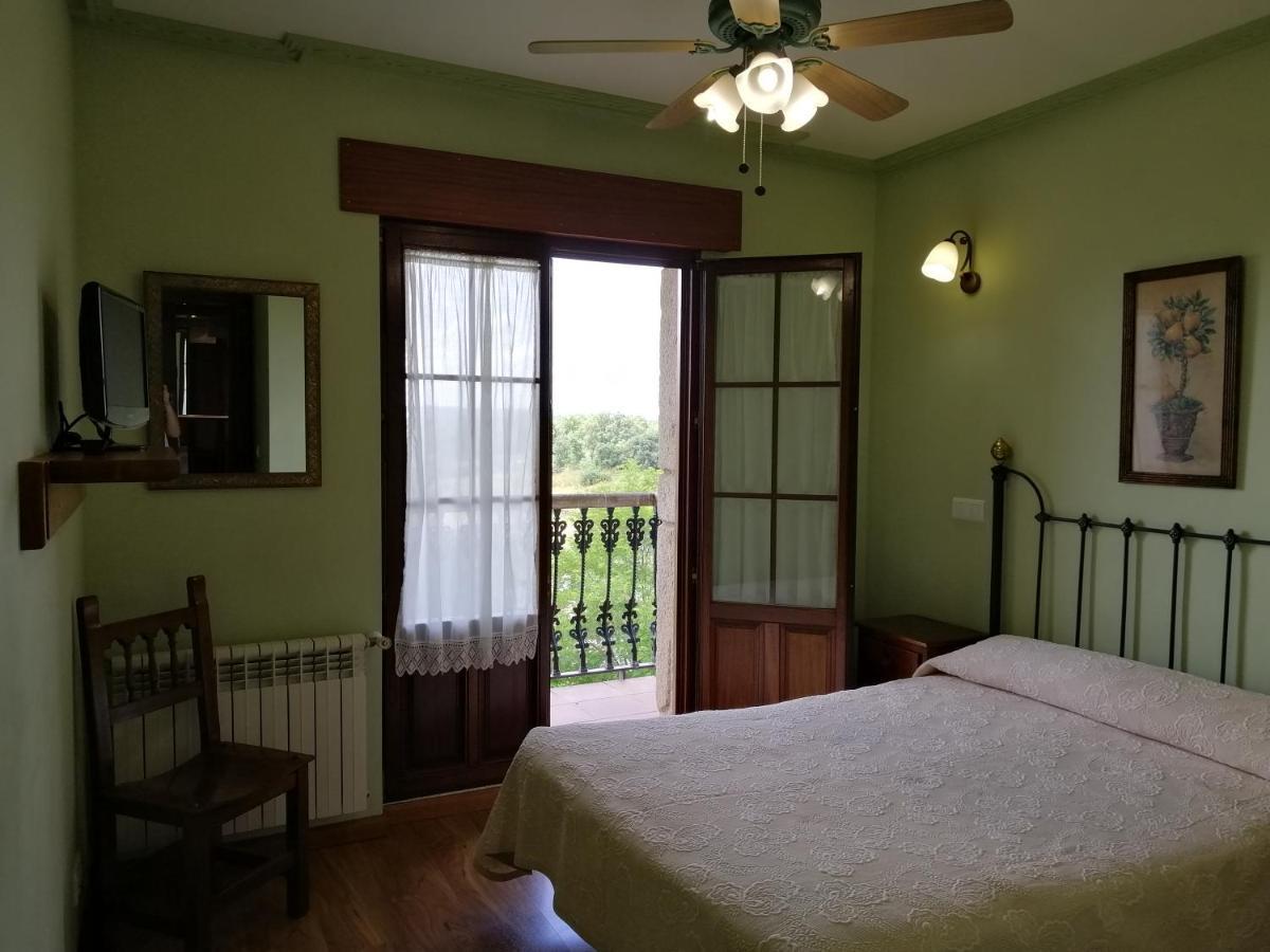Hotel Rural Lajafriz Fornillos de Aliste Екстериор снимка